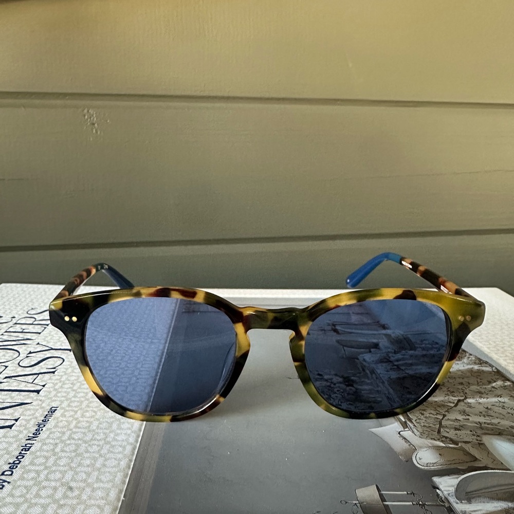 TOMS Wyatt Sunglasses